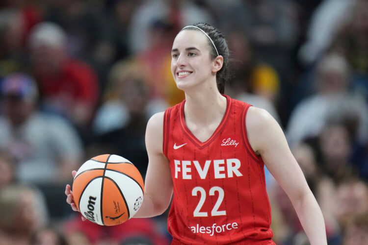 Caitlin Clark getting reacclimated to Fever digs as she returns to practice for training camp